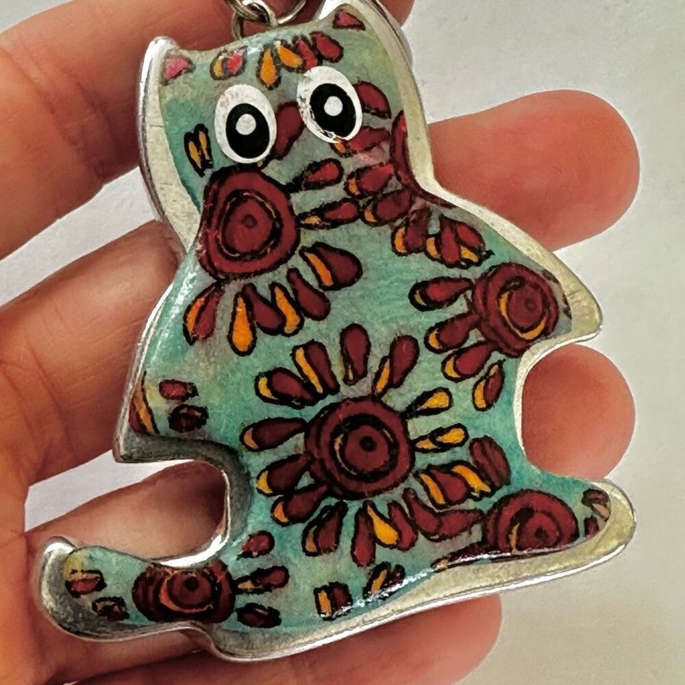 Acrylic cat keychain - Picture 3 of 5